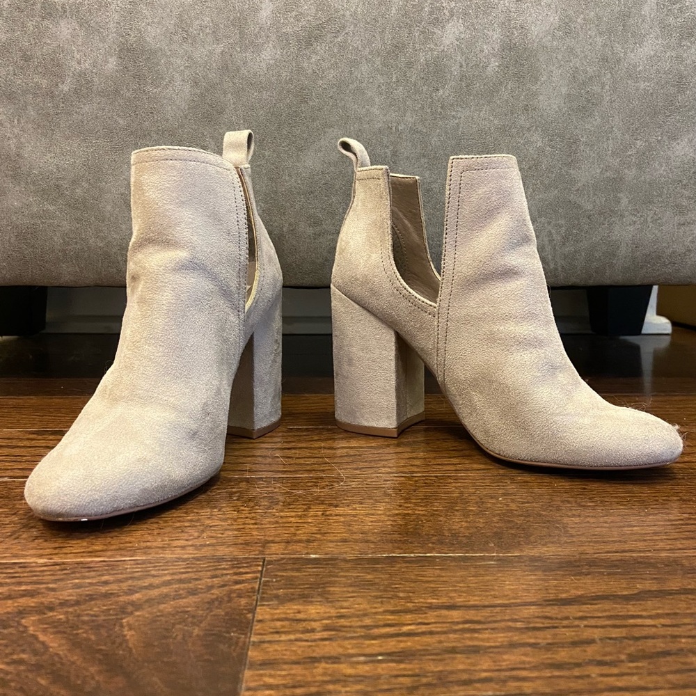Steve Madden suede booties